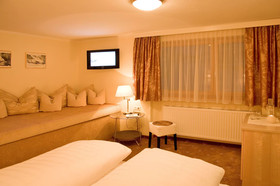 Landhaus Maria Hotel Garni