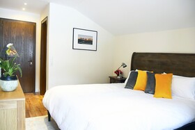 Chalet M