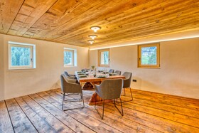 Jup - A Luxury Boutique Chalet