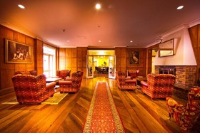 Mercure Canberra