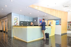 Nesuto Canberra Apartment Hotel
