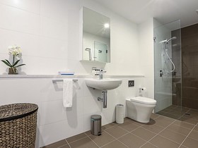 Quayside by Accommodate Canberra