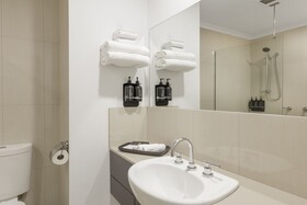 Ramada Encore by Wyndham Belconnen Canberra