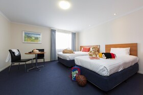 Ramada Encore by Wyndham Belconnen Canberra