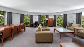 Rydges Canberra