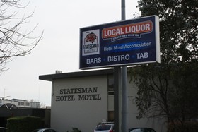 Statesman Hotel