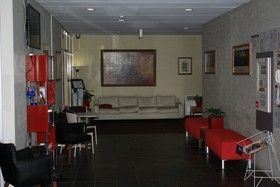 Statesman Hotel