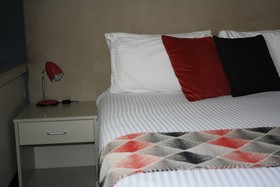 Statesman Hotel