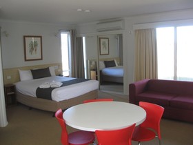 Yowani Country Club