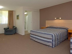 Cosmo Motel Adamstown