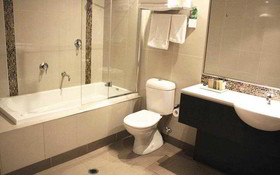 Best Western Plus Hovell Tree Inn