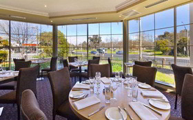 Best Western Plus Hovell Tree Inn