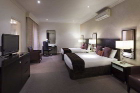 Best Western Plus Hovell Tree Inn