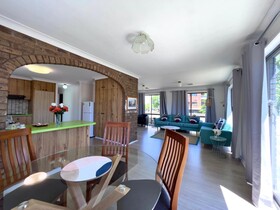 Garden Court Motel