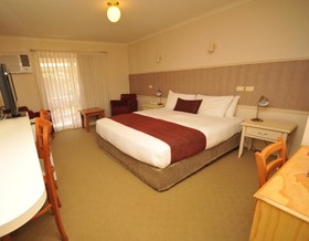 Lake Hume Resort