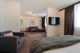 Mercure Albury