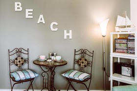 Anne's Waterfront Haven Bed & Breakfast