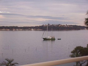 Anne's Waterfront Haven Bed & Breakfast