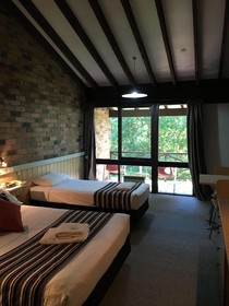 Avoca Beach Hotel
