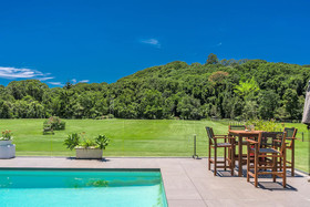 Escape to Baileys on Fernleigh