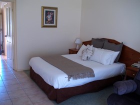 Barooga Country Inn Motel