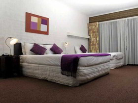 Barooga Country Inn Motel