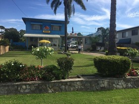 Kon Tiki Apartments
