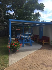 Kon Tiki Apartments