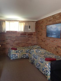 Beach Drive Motel