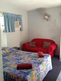 Beach Drive Motel