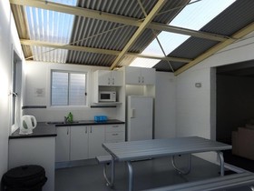 Caseys Beach Holiday Park