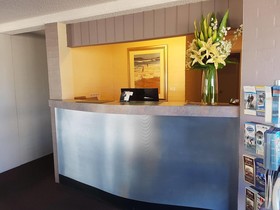 The Reef Motor Inn