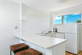 Bathurst Apartments
