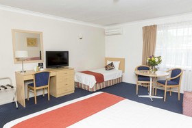 Bathurst Motor Inn