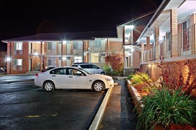 Littomore Hotel & Suites
