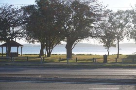 Lakeview Motor Inn