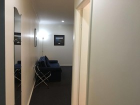 Lakeview Motor Inn