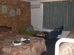 Snowdream Motel