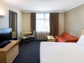 Mercure Sydney Blacktown