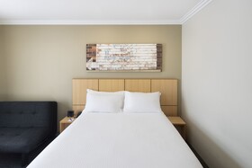 Mercure Sydney Blacktown