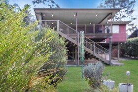 Baileys Retreat