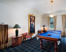 Jenolan Caves House
