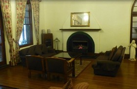 Jenolan Caves House