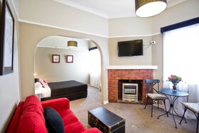 The Katoomba Family Hotel