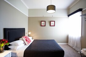 The Katoomba Family Hotel