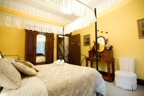 Windradyne Boutique Bed & Breakfast