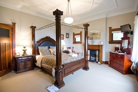 Windradyne Boutique Bed & Breakfast