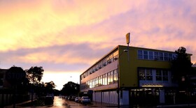 Beach Road Hotel