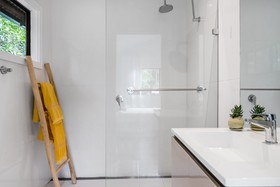 Your Luxury Escape - Little Farm House & Cottages
