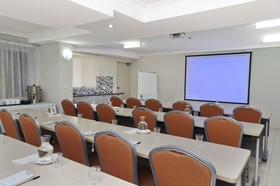 Comfort Inn & Suites Burwood